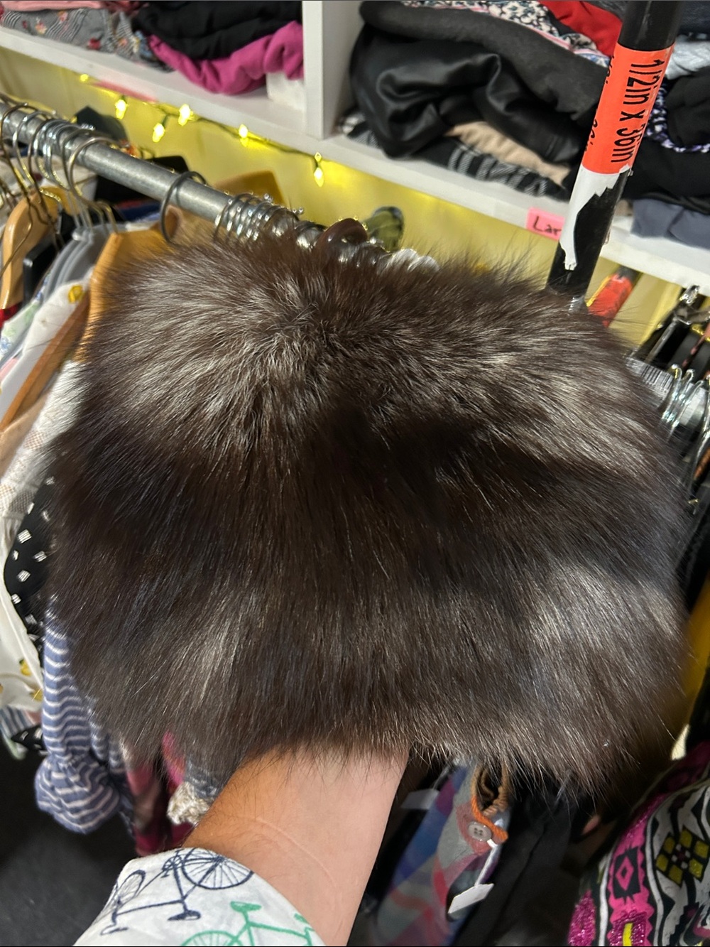 Vintage Silver Fox Fur Pillbox Hat - Brown and Gray Tones - Picture 10 of 13